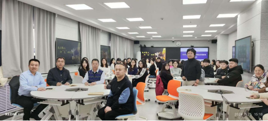 雙虎副校長深入課堂觀摩，助推教育教學(xué)質(zhì)量提升